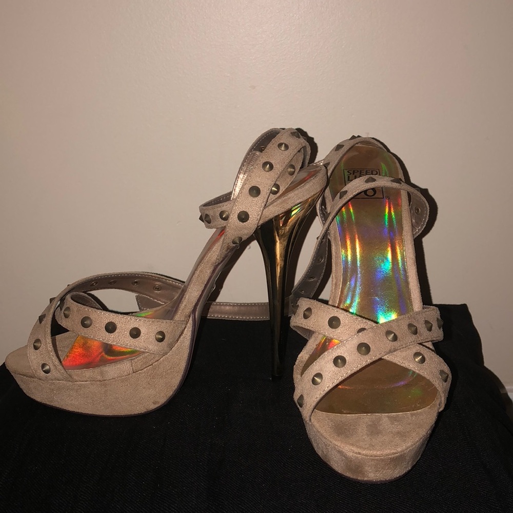 worn once suede platform studded heels